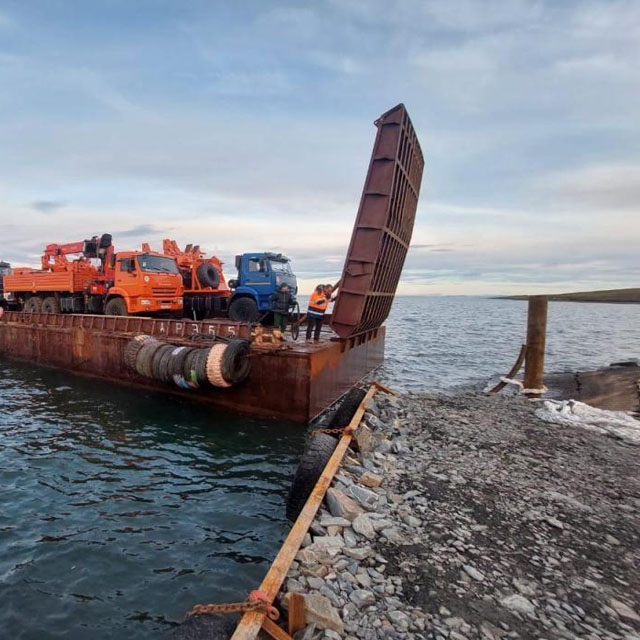 Строительство морского терминала на мысе Наглёйнын в морском порту Певек